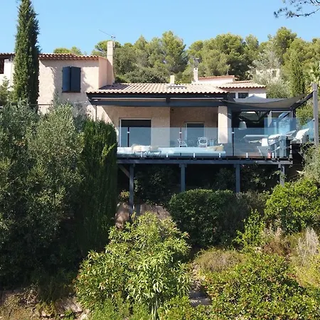 Rubis Villa *