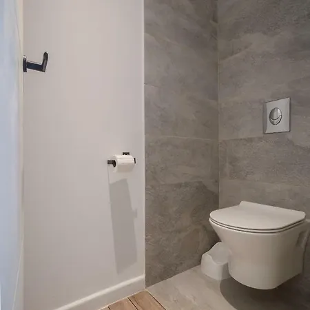 Rubis Villa *
